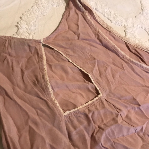 Light pink, flowy tank top dress. - Picture 2 of 4